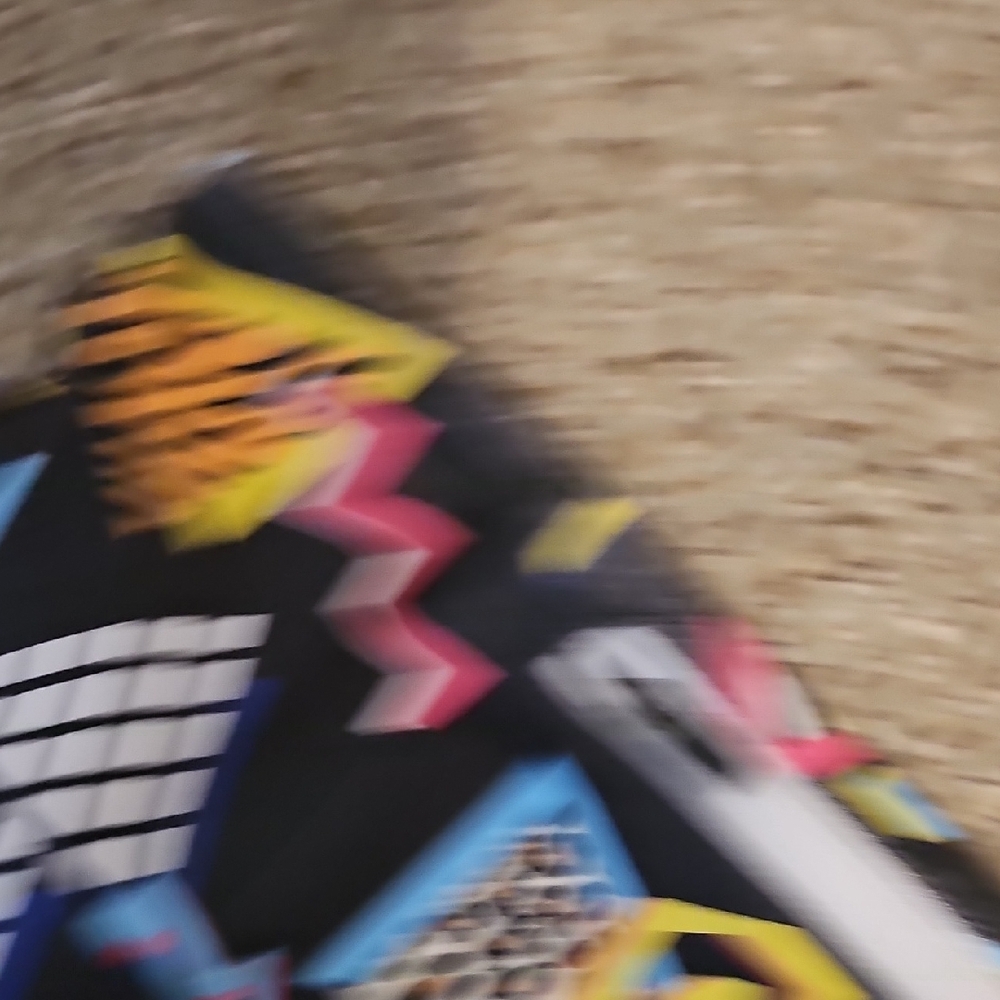 Colorful Geometric Patterned Skirt - Picture 4 of 4